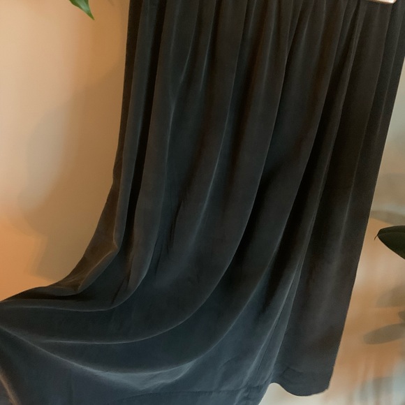 Elizabeth Suzann Black silk crepe Bell skirt XS - Picture 6 of 8